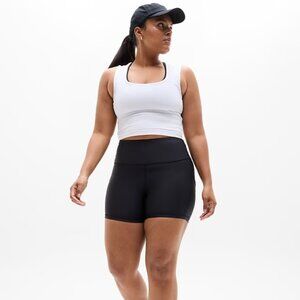 Athleta Interval Stash Shorts M